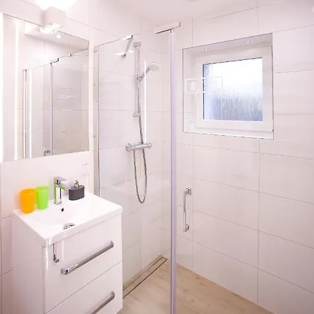 Sjesta River Blisko Centrum, Prywatny Parking, Dodatkowy Bezplatny Parking W Centrum Miasta Apartment *