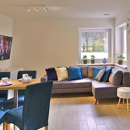 Sjesta River Blisko Centrum, Prywatny Parking, Dodatkowy Bezplatny Parking W Centrum Miasta Kudowa Zdroj