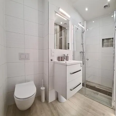 Apartment Sjesta River Blisko Centrum, Prywatny Parking, Dodatkowy Bezplatny Parking W Centrum Miasta