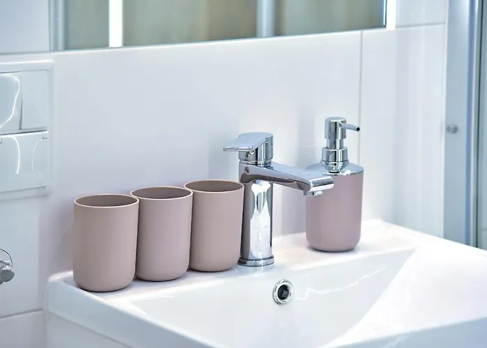 Sjesta River Blisko Centrum, Prywatny Parking, Dodatkowy Bezplatny Parking W Centrum Miasta * Kudowa Zdroj