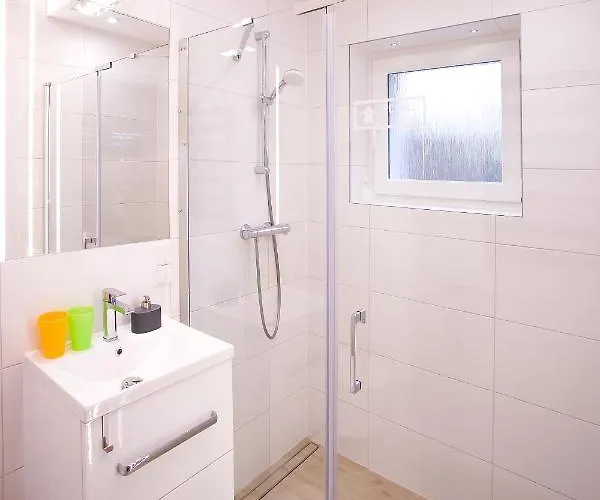 Sjesta River Blisko Centrum, Prywatny Parking, Dodatkowy Bezplatny Parking W Centrum Miasta Apartment *